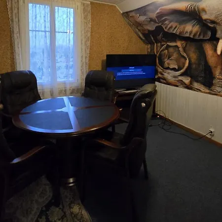 Villa De Maitre In *