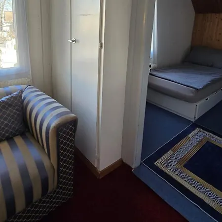 De Maitre In Villa *